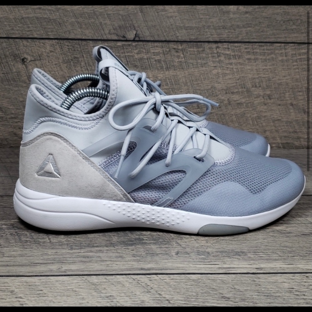 Reebok Hayasu Shoes